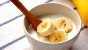 Banānu maska ​​mirdzošai un bezgrumbu ādai